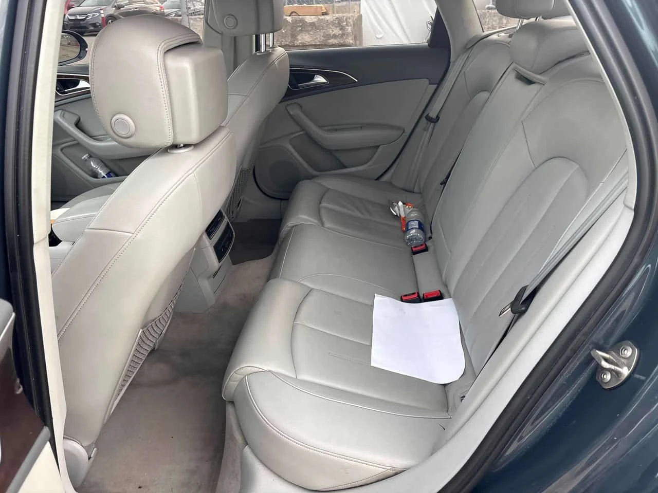 Audi A6 2.0T Premium / Клип на мотора / Carfax , снимка 11 - Автомобили и джипове - 56168822