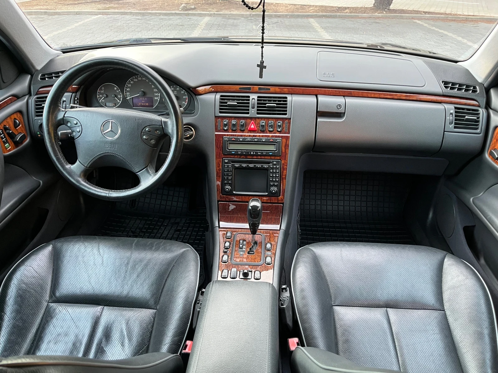 Mercedes-Benz E 430, снимка 12 - Автомобили и джипове - 56436800