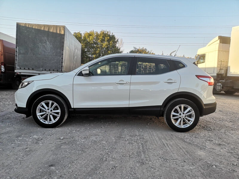 Nissan Qashqai 1.2 CVT, АВТОМАТ, АВТОПИЛОТ, ЕВРО-6В, снимка 8 - Автомобили и джипове - 38355912