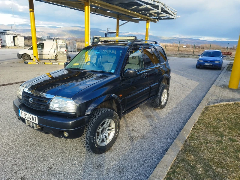 Suzuki Grand vitara 2.0, снимка 3 - Автомобили и джипове - 47453663