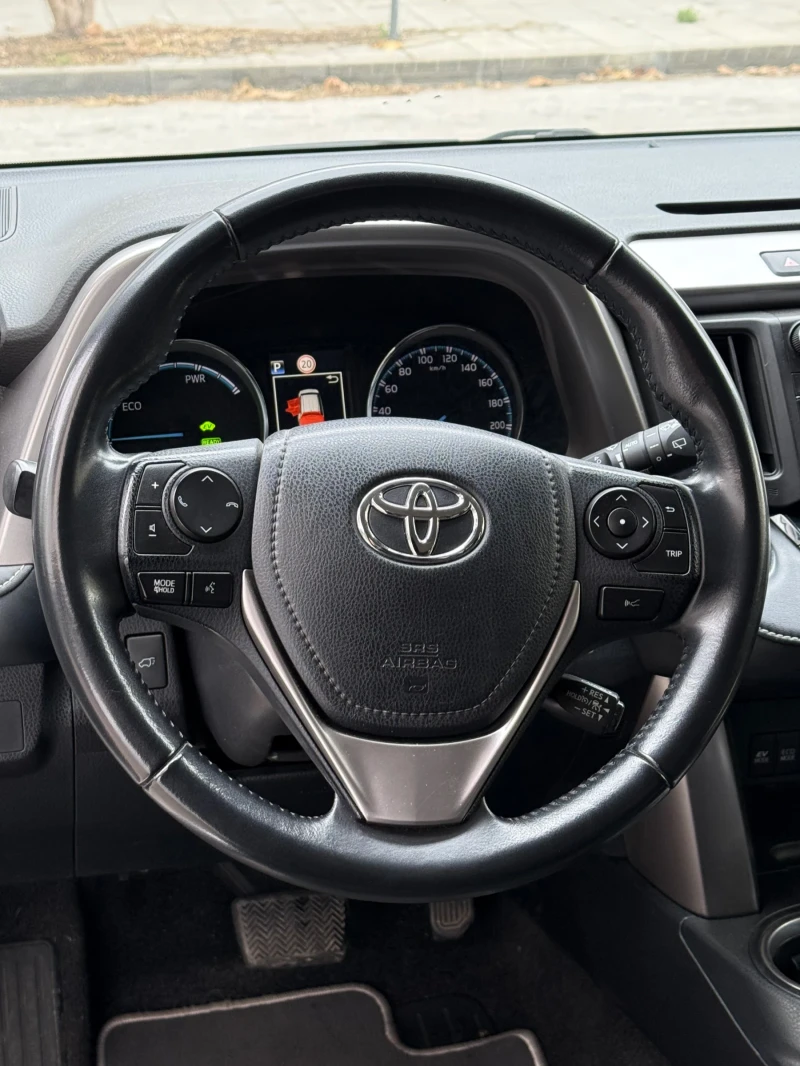 Toyota Rav4 HYBRID 89000 KM, снимка 7 - Автомобили и джипове - 48236601