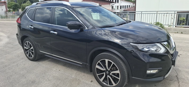 Nissan X-trail Tekna, снимка 2 - Автомобили и джипове - 51929641
