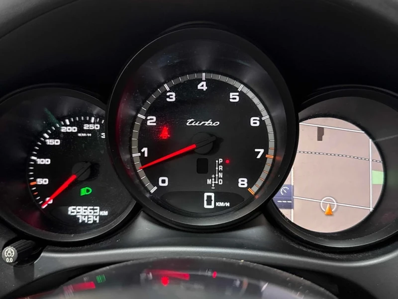Porsche Macan Turbo  CARFAX, снимка 8 - Автомобили и джипове - 52753991