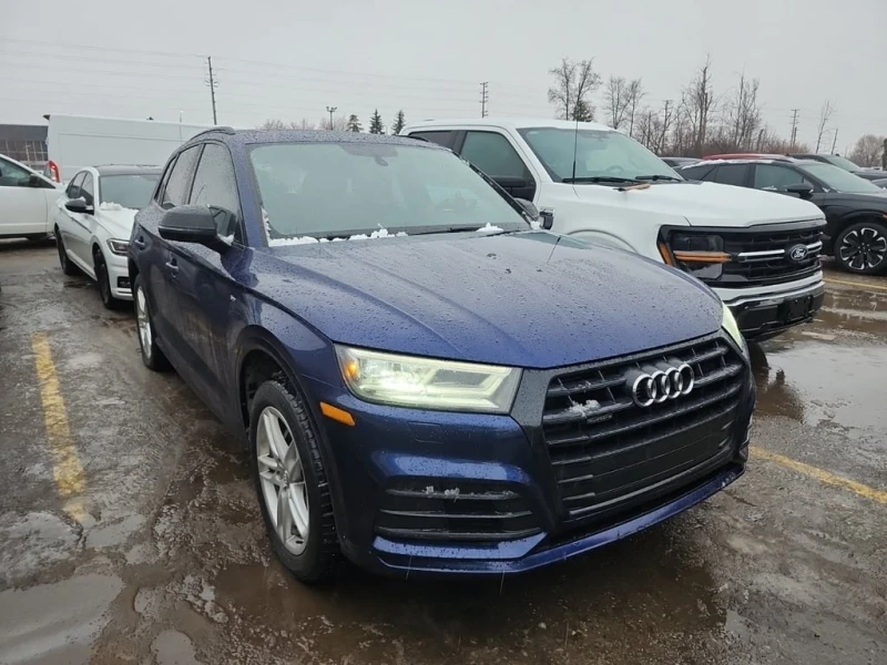 Audi Q5 * PROGRESSIV * CARFAX * БЕЗ ПЪРВОНАЧАЛНА ВНОСКА, снимка 2 - Автомобили и джипове - 53021424