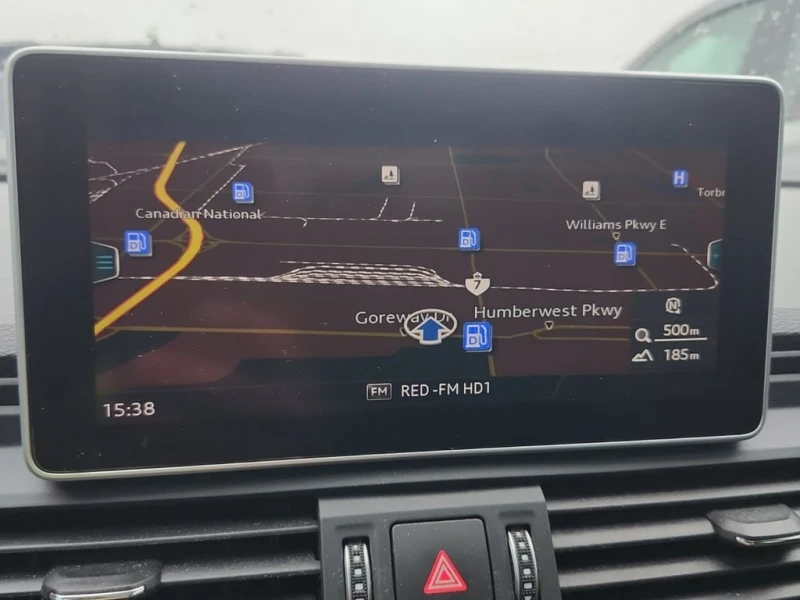 Audi Q5 * PROGRESSIV * CARFAX * БЕЗ ПЪРВОНАЧАЛНА ВНОСКА, снимка 10 - Автомобили и джипове - 53021424