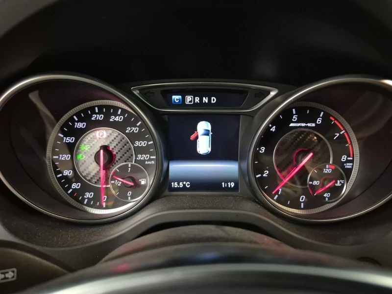 Mercedes-Benz GLA 45 AMG 4MATIC С РЕГИСТРАЦИЯ & АВТО КРЕДИТ , снимка 8 - Автомобили и джипове - 53342575