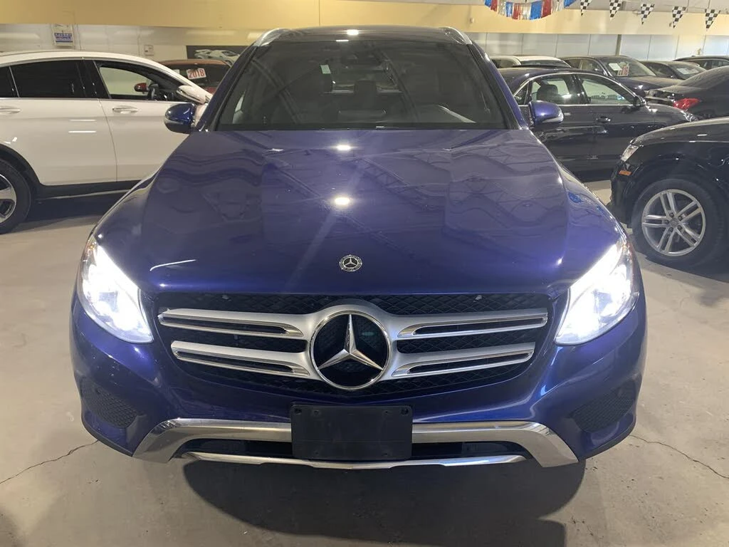 Mercedes-Benz GLC 300 4MATIC* KEYLESS* ПАНОРАМА* МЪРТВА ТОЧКА*  - изображение 2