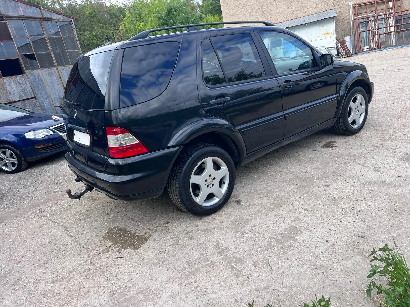Mercedes-Benz ML 270, снимка 4 - Автомобили и джипове - 54666657