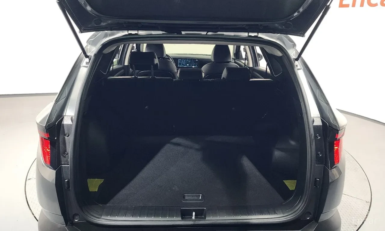 Hyundai Tucson 1.6 Premium / 4WD /360 Камера / ЛИЗИНГ, снимка 16 - Автомобили и джипове - 54804749