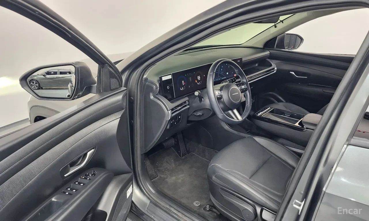 Hyundai Tucson 1.6 Premium / 4WD /360 Камера / ЛИЗИНГ, снимка 10 - Автомобили и джипове - 54804749