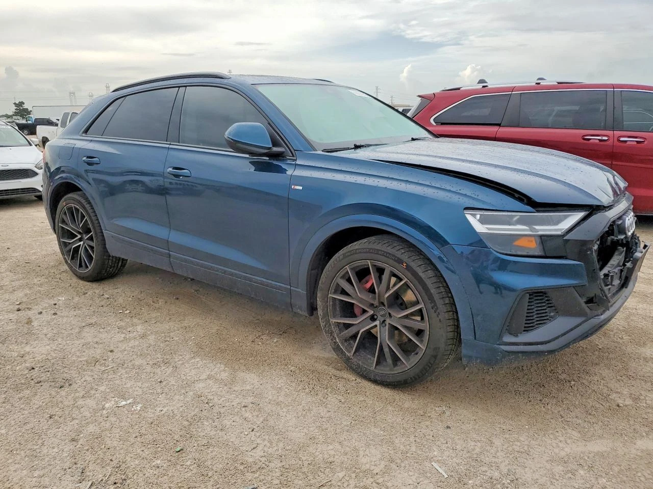 Audi Q8 3.0l Premium Plus S-Line, снимка 4 - Автомобили и джипове - 55093923