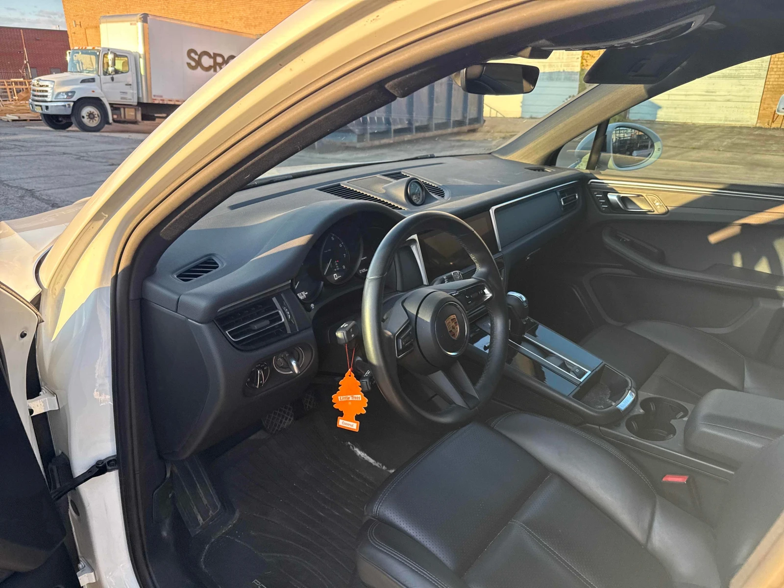 Porsche Macan * AWD * CARFAX * , снимка 5 - Автомобили и джипове - 56006753