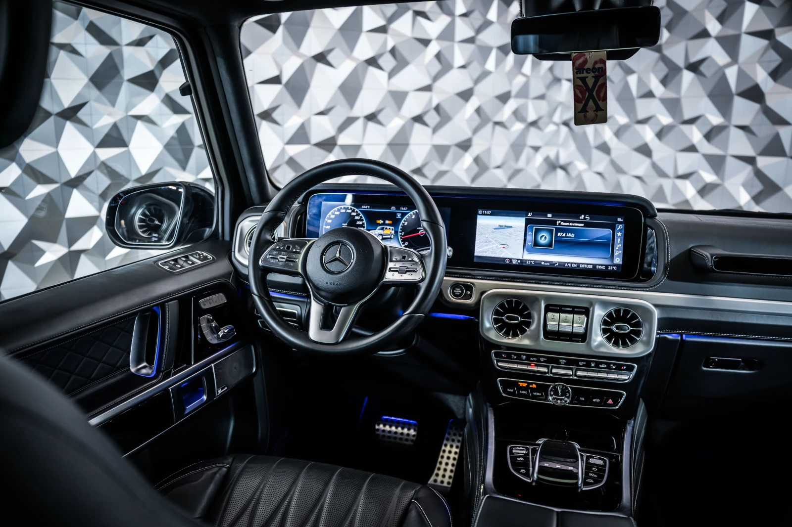 Mercedes-Benz G 500 4M 63 AMG Pack* DesignoExklusiv* Burm* Distr* 360* | Mobile.bg � ����������� 10