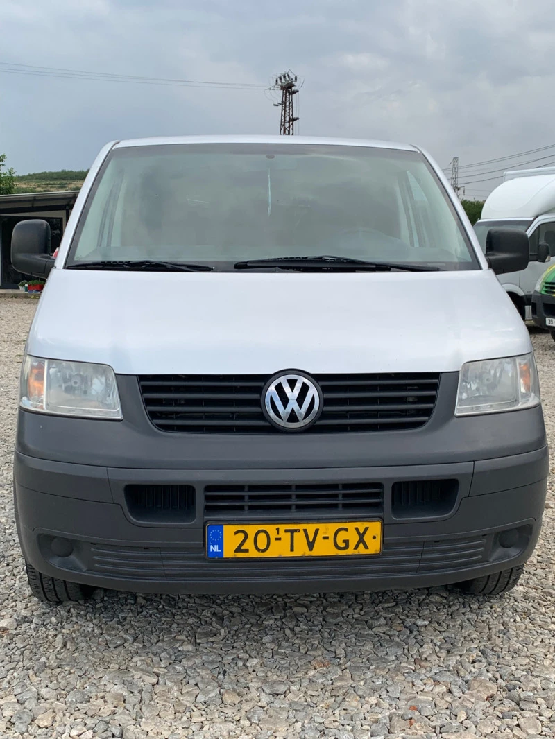 VW Transporter 1.9TDiПътнически 8+ 1, снимка 3 - Бусове и автобуси - 46173720