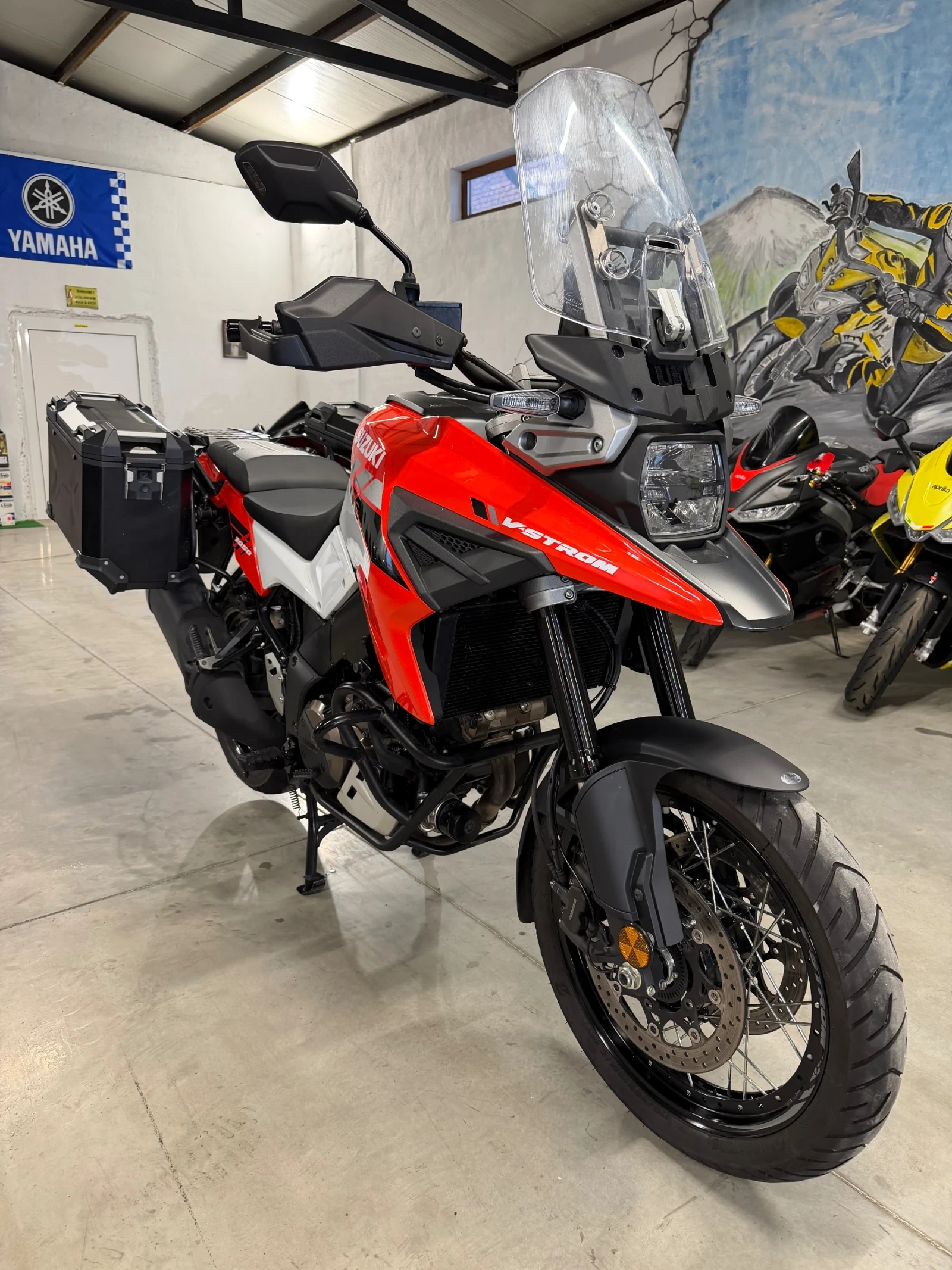 Suzuki DL 1050 V-Strom, снимка 1