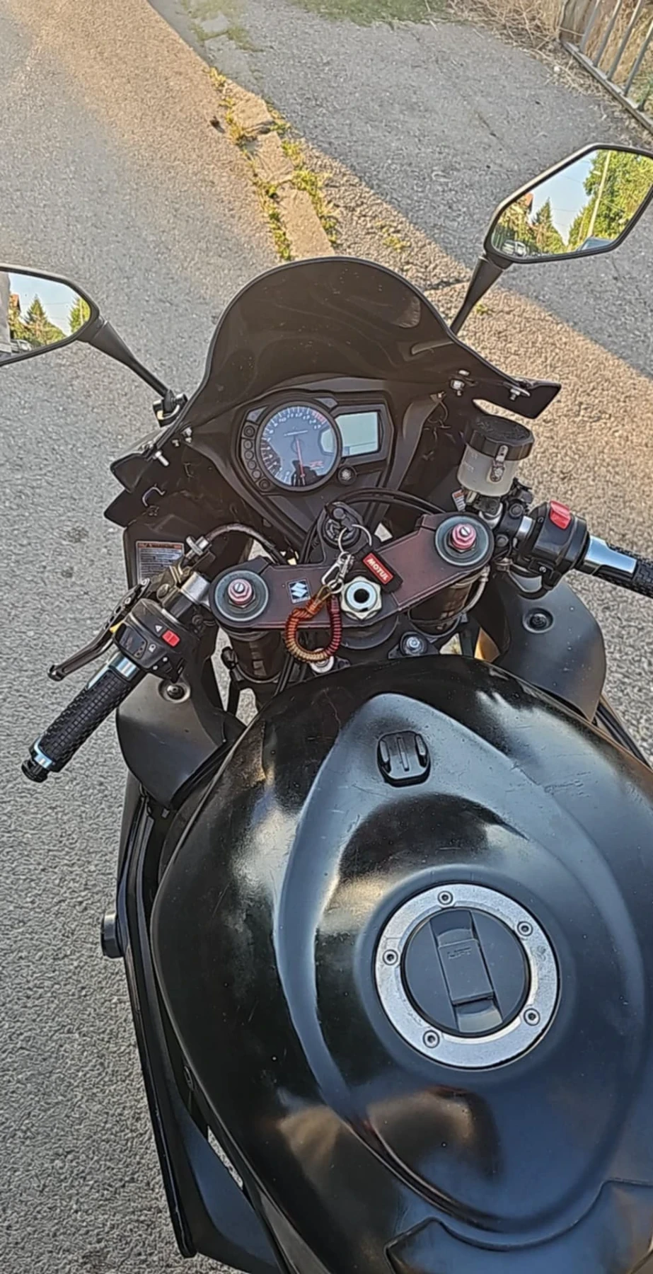Suzuki Gsxr  - изображение 2