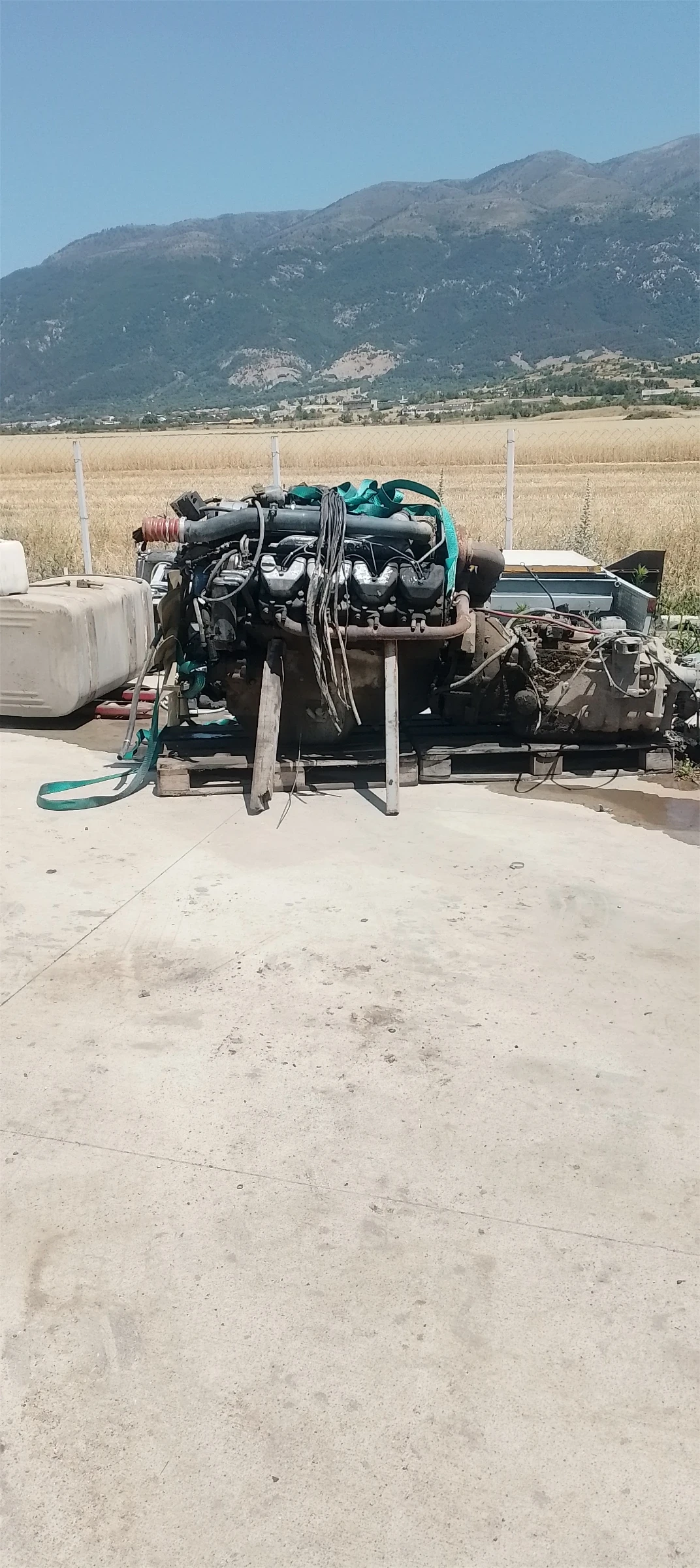 Двигател за scania v8