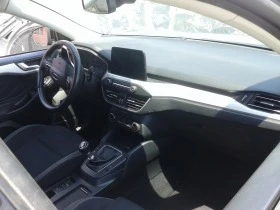 Ford Focus 1.0i, снимка 6