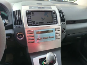 Toyota Corolla verso, снимка 11