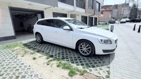 Volvo V60, снимка 1
