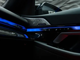 BMW M5 G90* XDRIVE* B&W* 360CAM* PANO* GLOW* , снимка 15