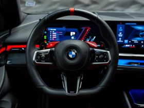 BMW M5 G90* XDRIVE* B&W* 360CAM* PANO* GLOW* , снимка 13