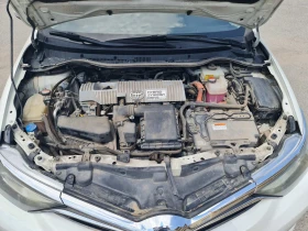 Toyota Auris 1.8  Touring Sports Hybrid/ | Mobile.bg    16