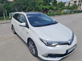 Обява за продажба на Toyota Auris 1.8  Touring Sports Hybrid/Газ ~21 500 лв. - изображение 1