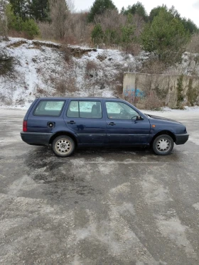 VW Golf  3 комби  - 1200 € / 2347.00 лв. - 90466571 4