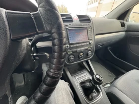 VW Golf - 2700 € / 5280.74 лв. - 28694254 4