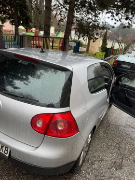 VW Golf - 2700 € / 5280.74 лв. - 28694254 12