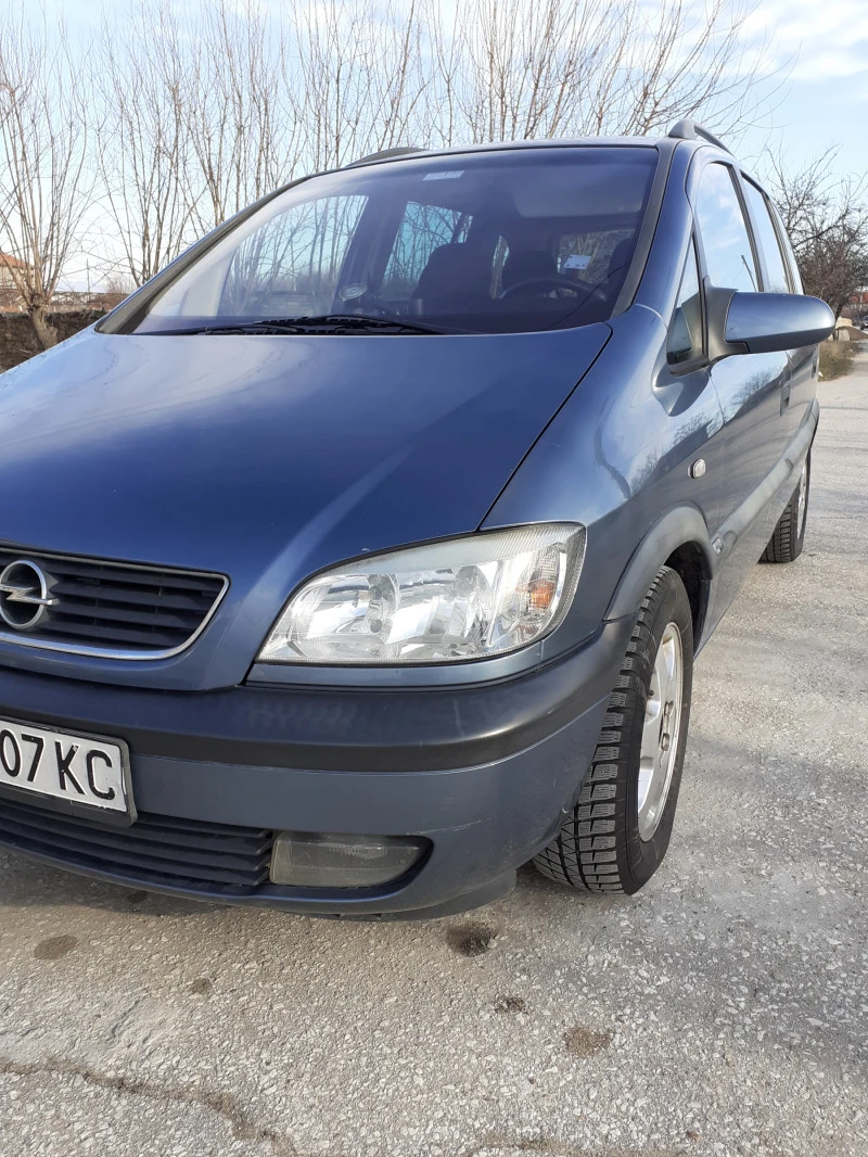 Opel Zafira, снимка 4 - Автомобили и джипове - 42002907