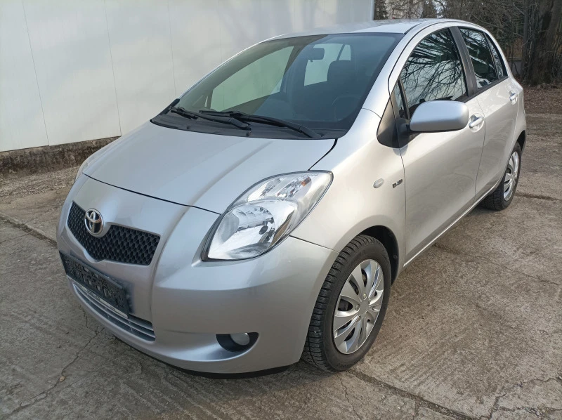 Toyota Yaris, снимка 5 - Автомобили и джипове - 44217078