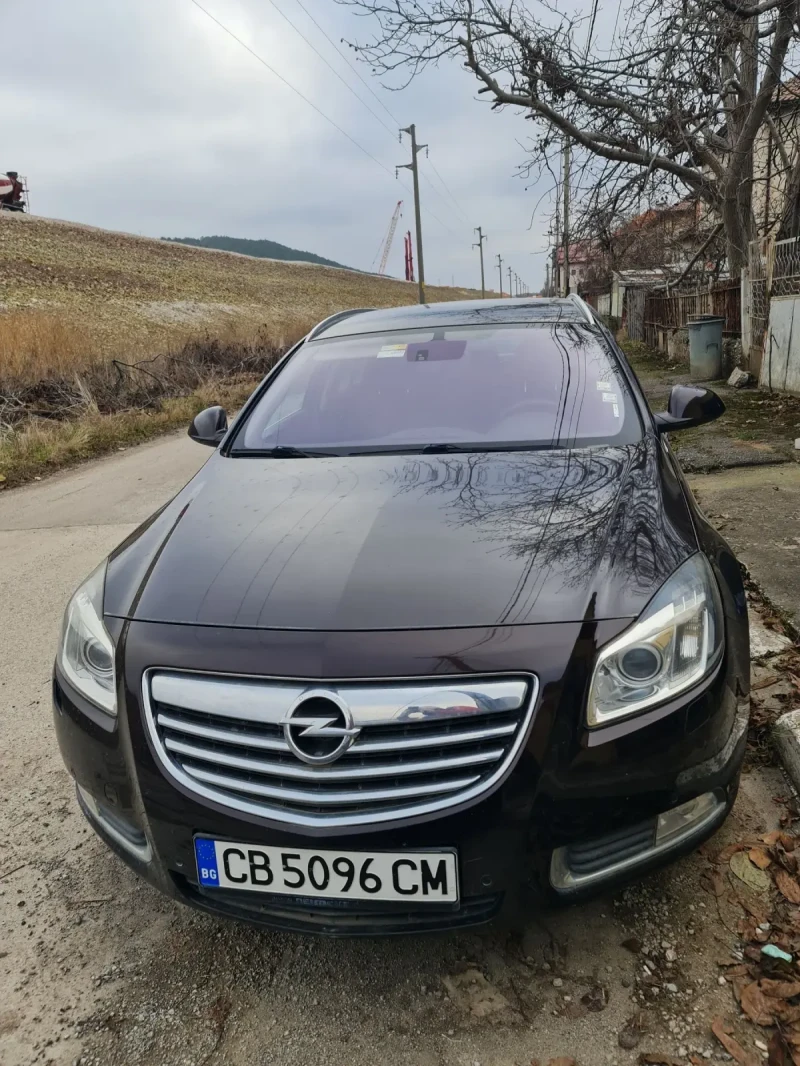 Opel Insignia 2.0 CDTI SPORTS TOURER, снимка 1 - Автомобили и джипове - 48330678