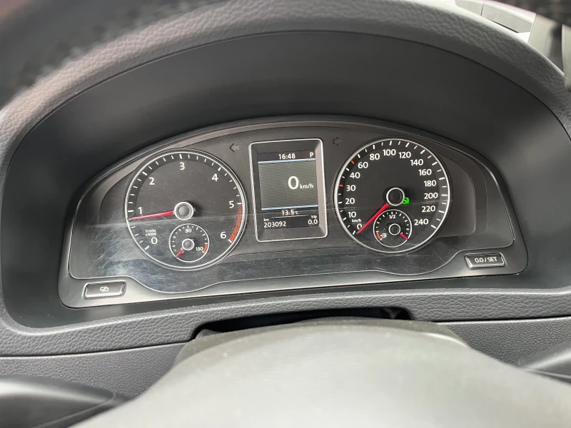 VW Multivan 2.0TDI 180ks DSG, снимка 10 - Автомобили и джипове - 51868212