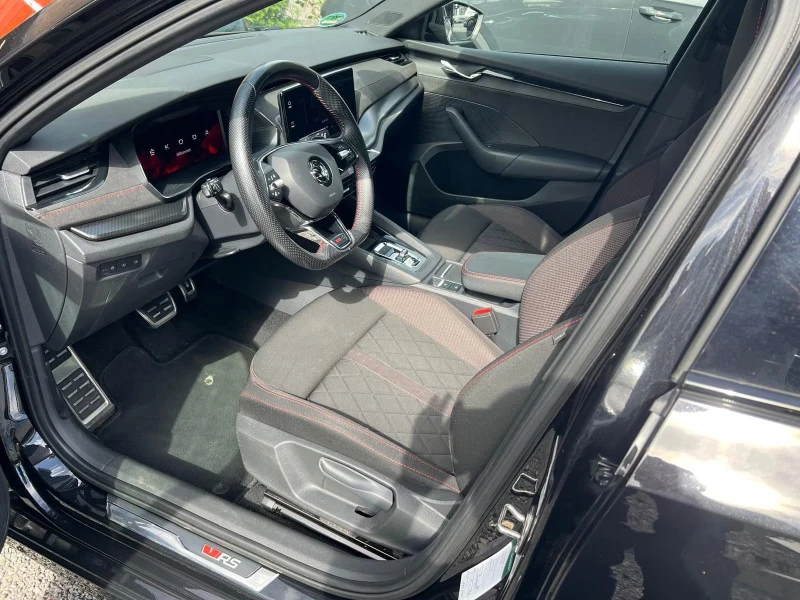 Skoda Octavia vRS/200HP/LIM./MATRIX/HUD/ACC/BSA/KLESS/CPLAY/839f, снимка 7 - Автомобили и джипове - 52140591