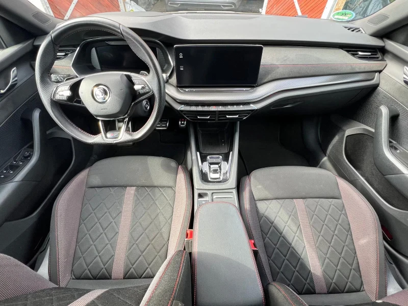 Skoda Octavia vRS/200HP/LIM./MATRIX/HUD/ACC/BSA/KLESS/CPLAY/839f, снимка 8 - Автомобили и джипове - 52140591