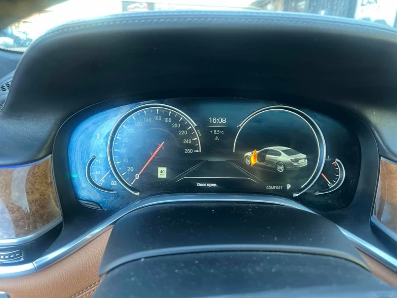 BMW 750 750i xDrive  CARFAX, снимка 8 - Автомобили и джипове - 53005406