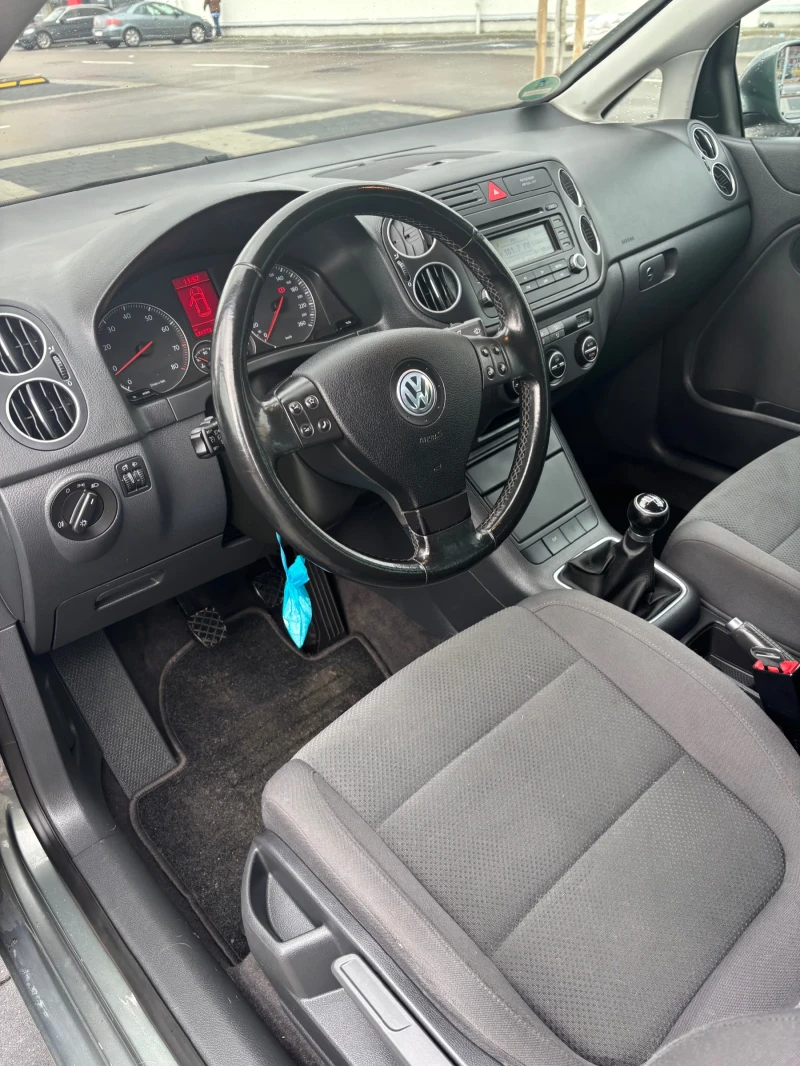 VW Golf Plus, снимка 11 - Автомобили и джипове - 53283276