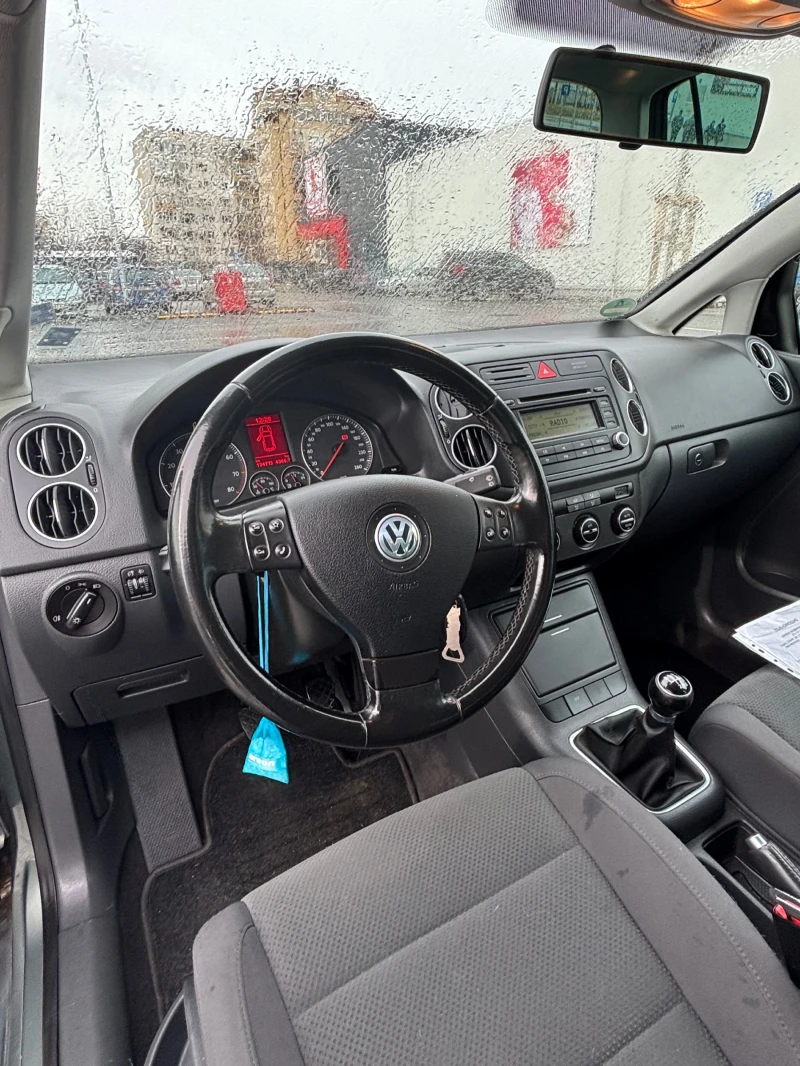 VW Golf Plus, снимка 15 - Автомобили и джипове - 53283276