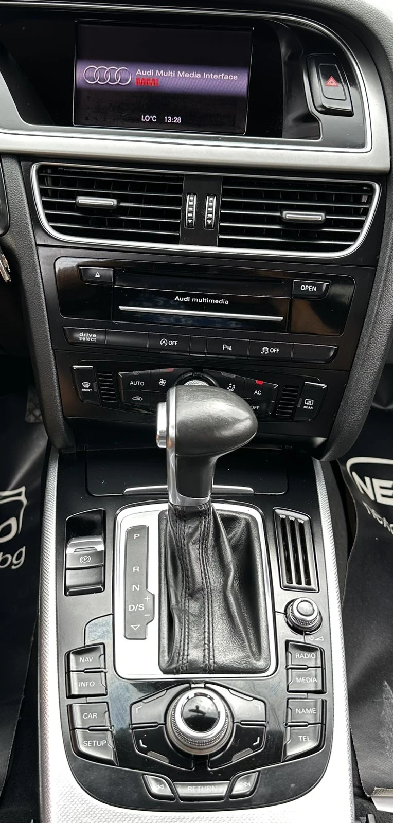 Audi A4 Allroad 3.0TDI 245HP QUATTRO CAMERA | Mobile.bg   11