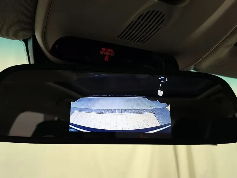 Volvo V40 1.6D, снимка 17 - Автомобили и джипове - 53792619