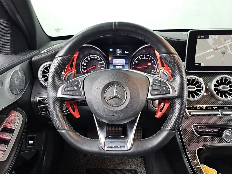 Mercedes-Benz C 63 AMG, снимка 13 - Автомобили и джипове - 55137479