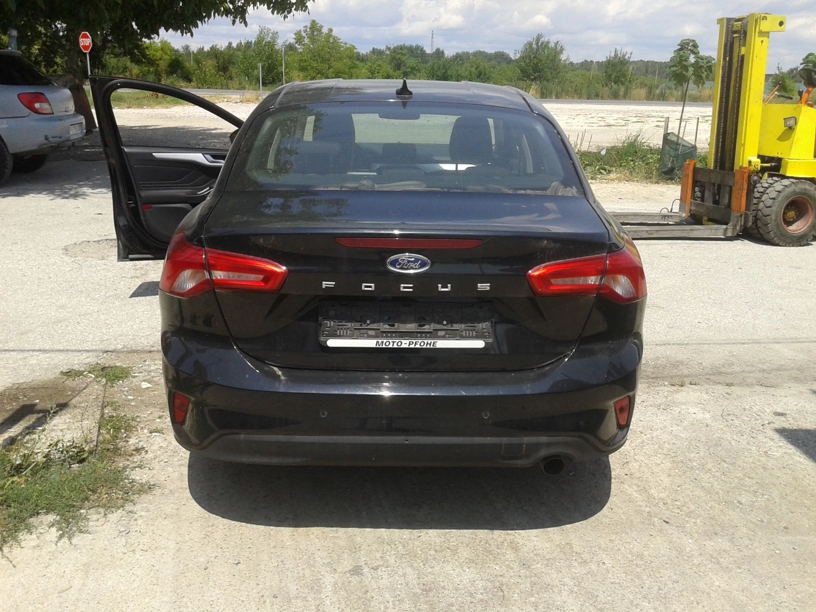 Ford Focus 1.0i, снимка 1