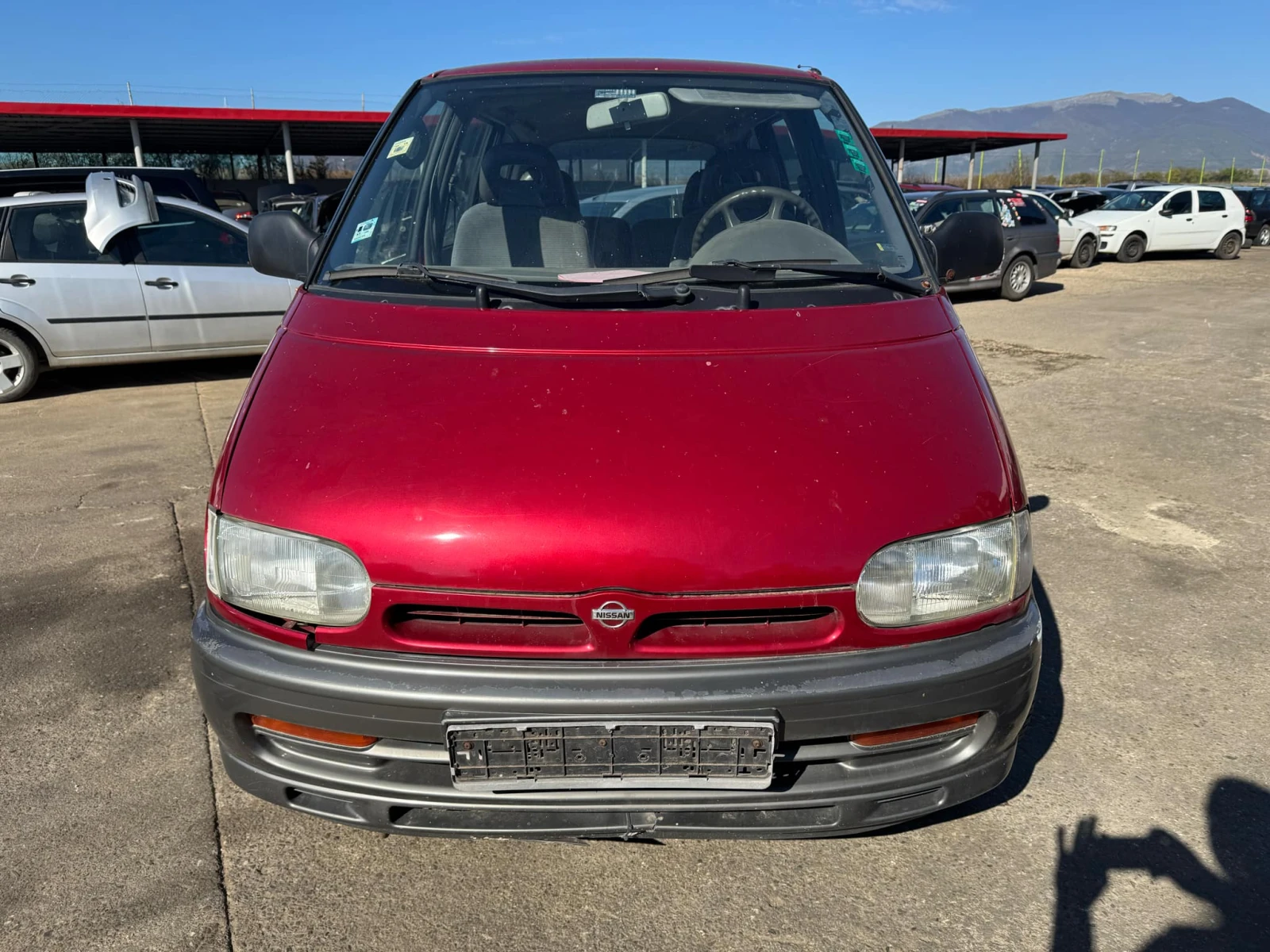 Nissan Serena 2.0, снимка 1