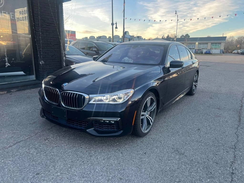 BMW 750 750i xDrive  CARFAX, снимка 1
