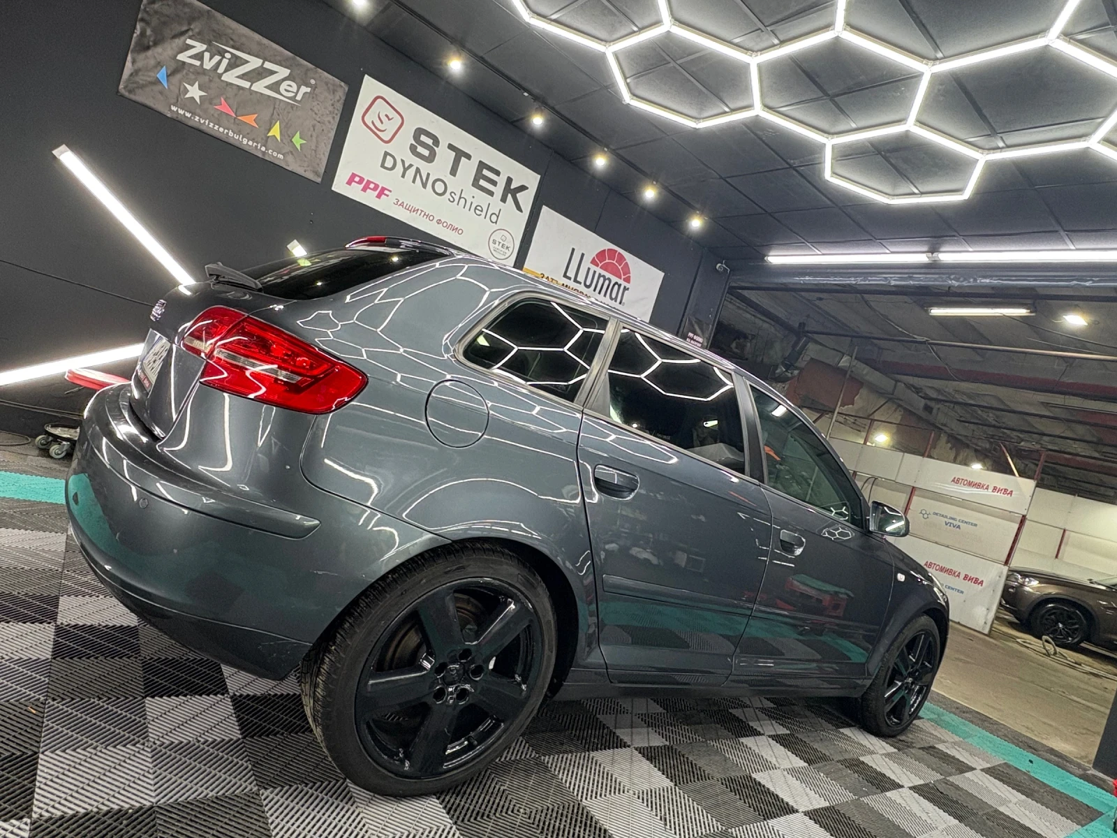 Audi A3 2.0tdi Кожа Нави Автомат УНИКАТ - изображение 4