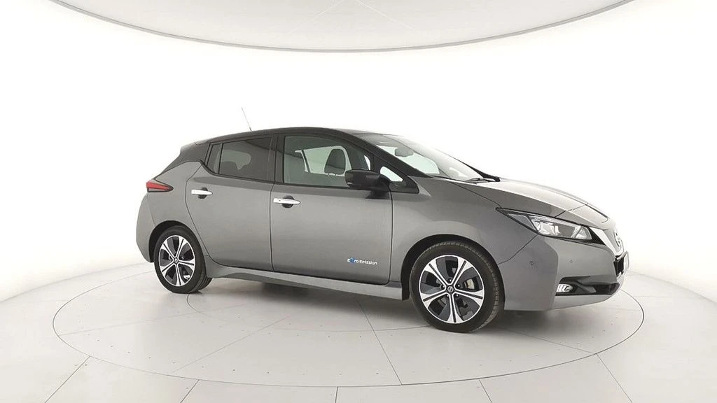 Nissan Leaf  На части 40KW TEKNA - изображение 7