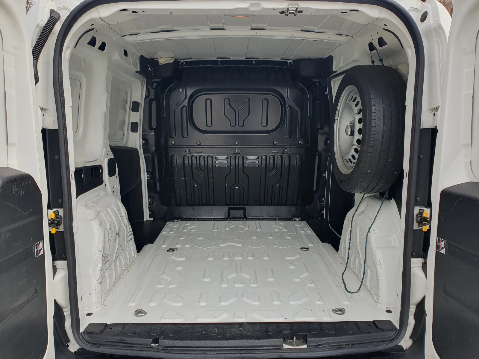 Opel Combo КАТО НОВA | Mobile.bg — изображение 16