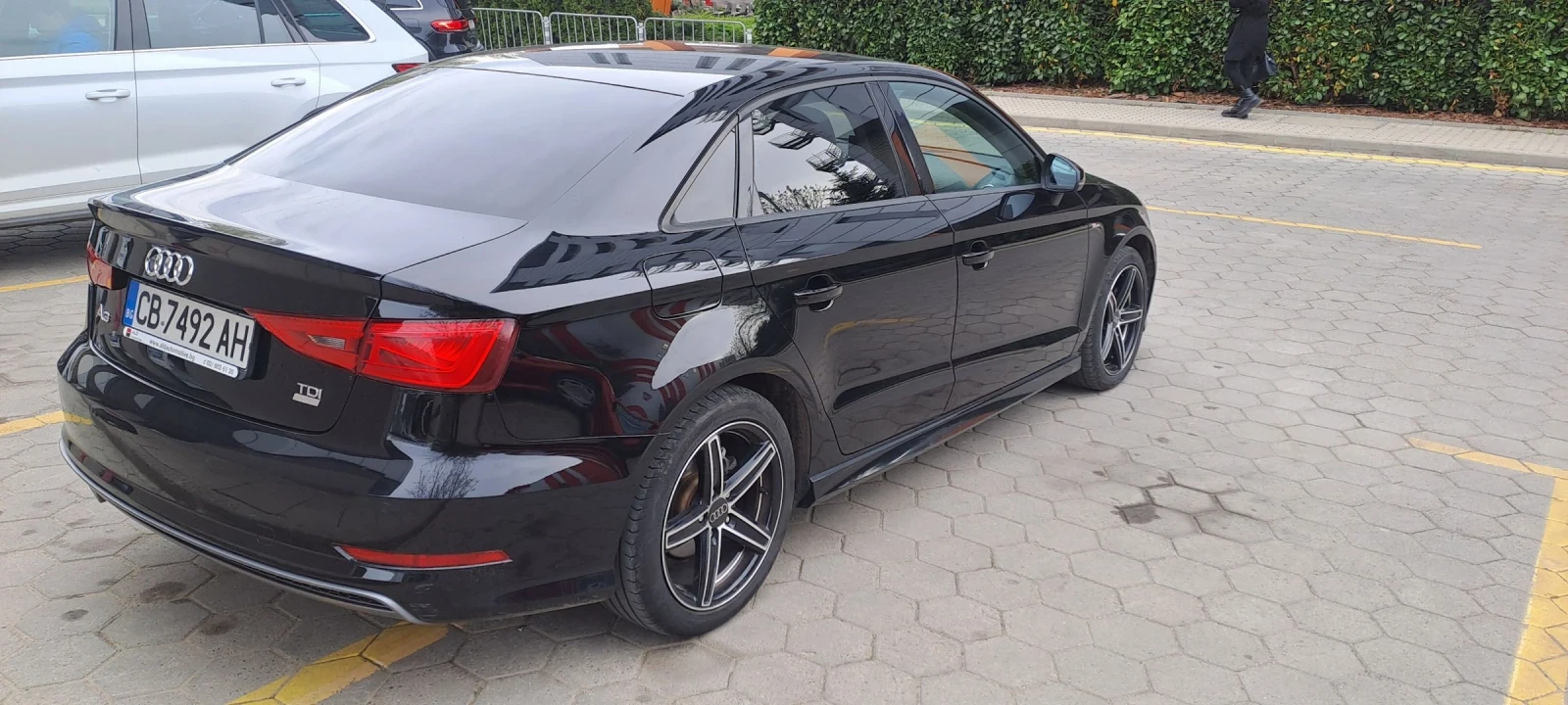 Audi A3 1.6 TDI S-LAIN - изображение 4